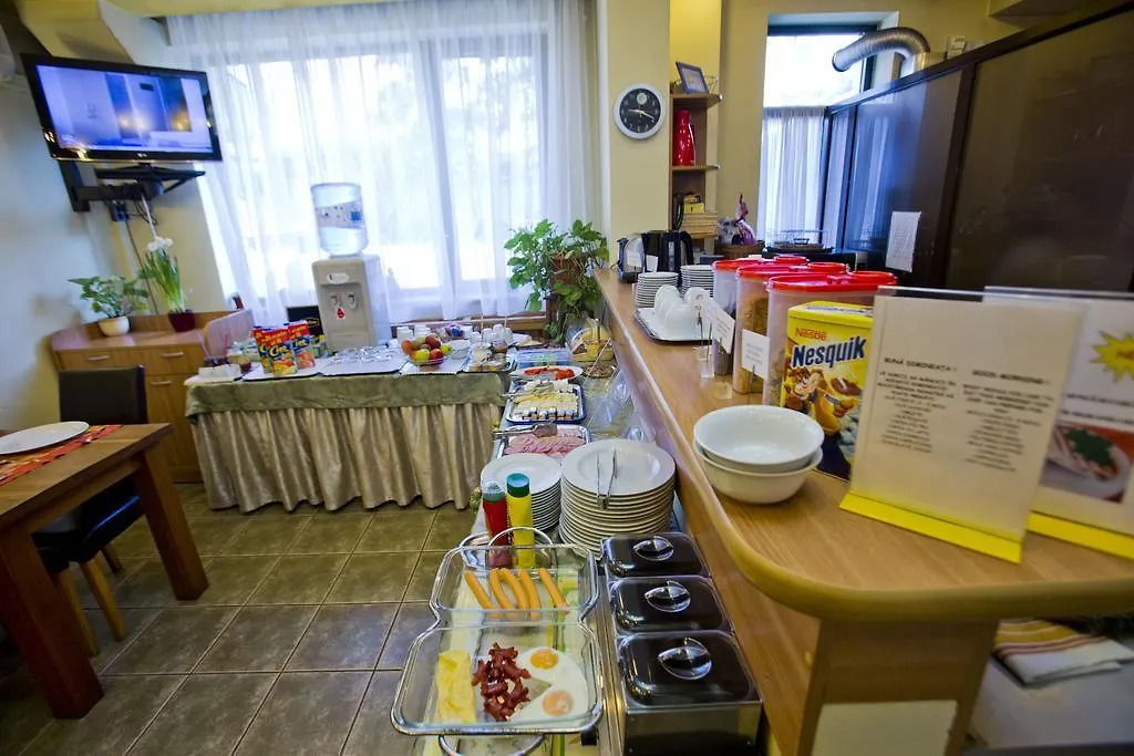 Hotel Dan Bucharest 3*,