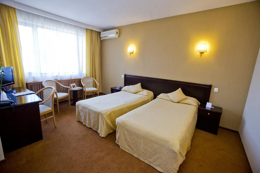Hotel Dan Bucharest 3*,  Romania
