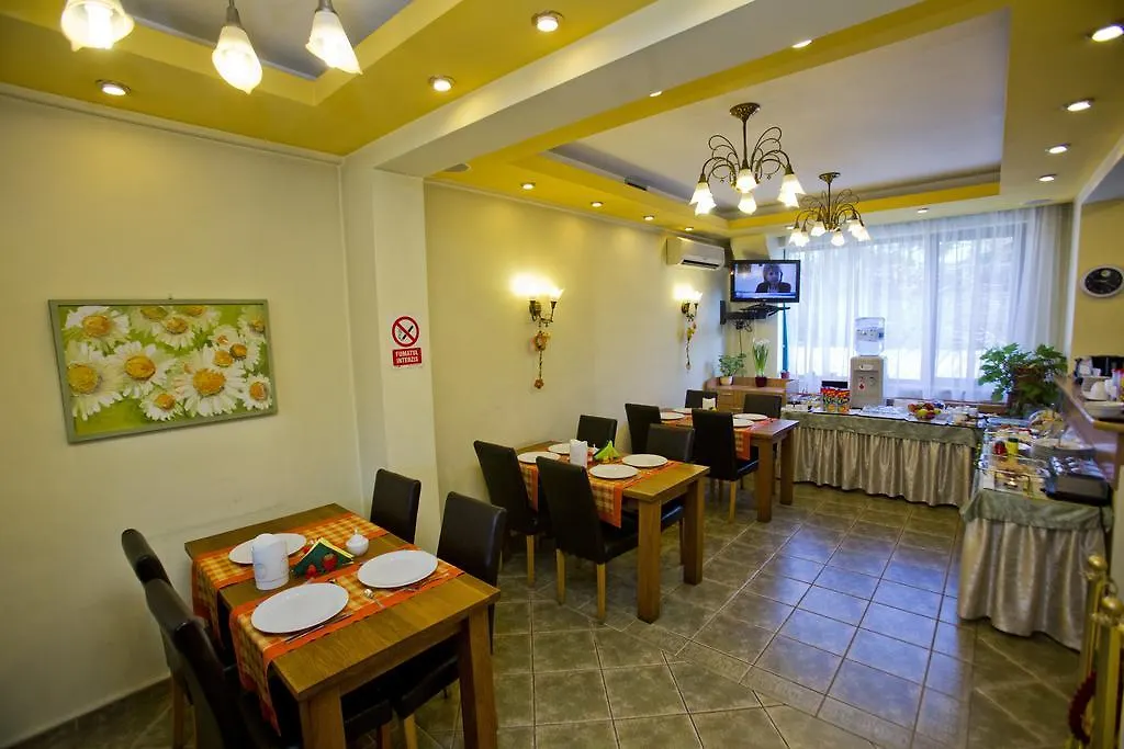 ***  Hotel Dan Bucureşti România